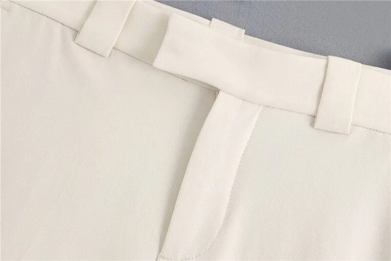 HIGH WAIST SHORT PANTS