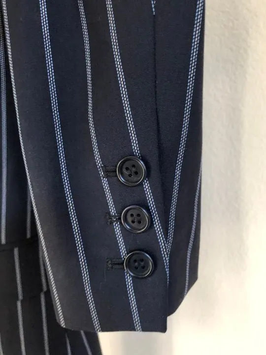 Theory Size 4 Navy Pinstriped Blazer