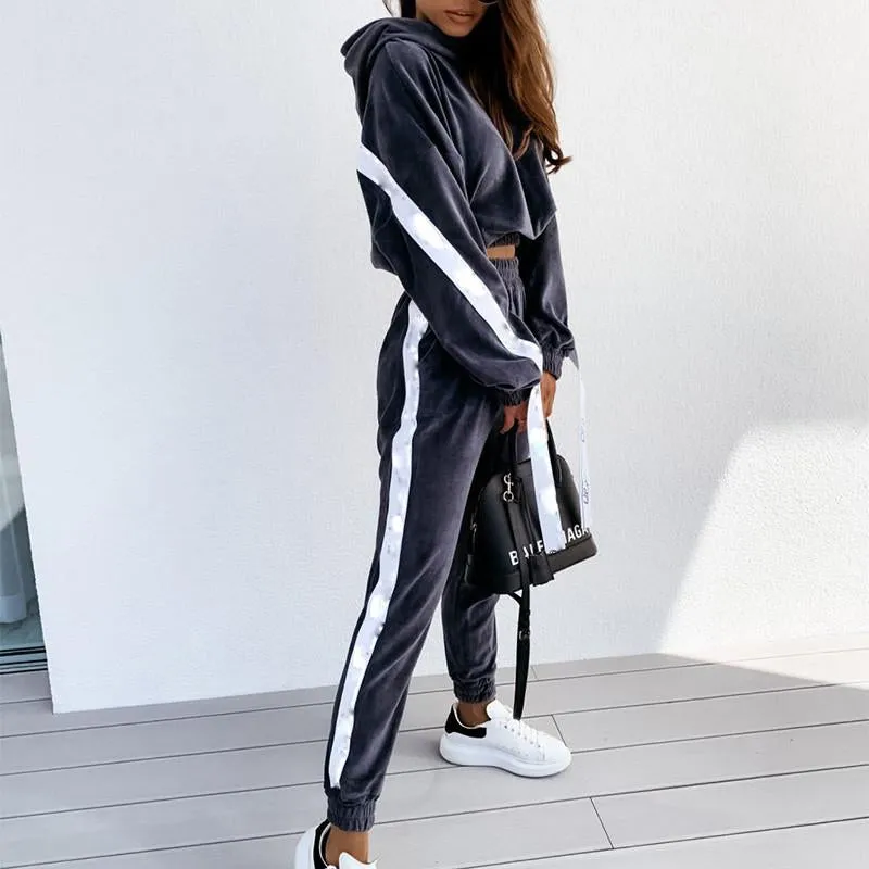 Velvet Women Set Long Sleeve Crop Hoodies And Pants Joggers Suit